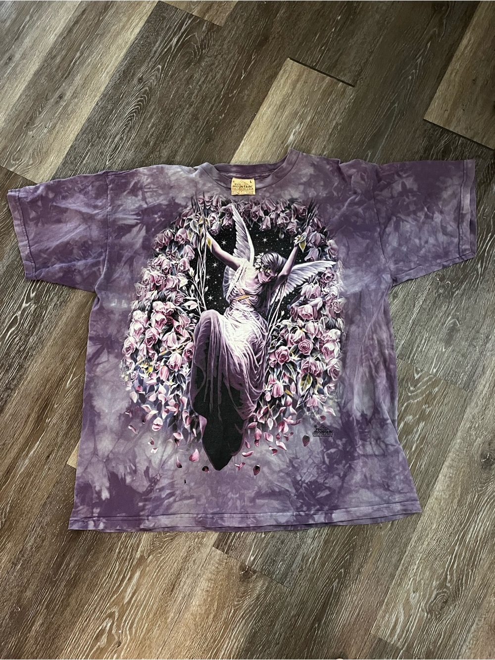 Vintage Y2K T-shirt 2001 The Mountain, ferry angel pixie purple tie-dye shirt L